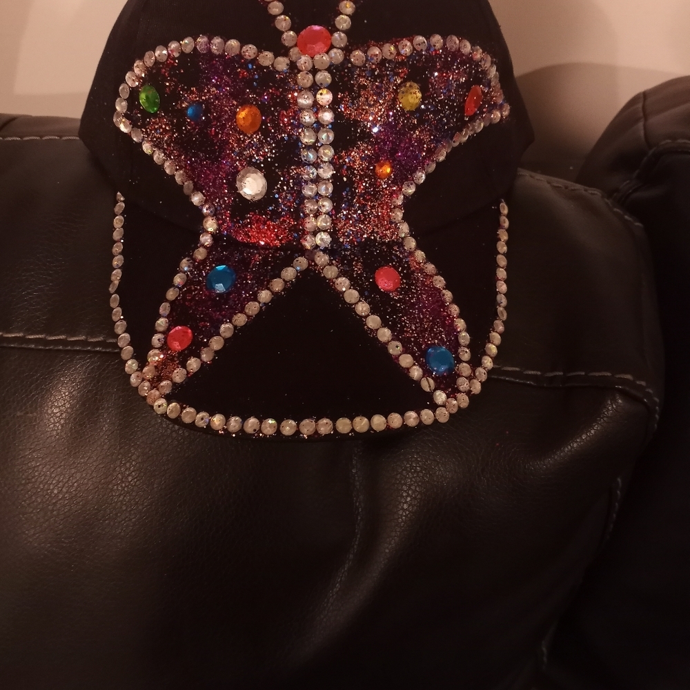 Baseball cap - Picture 2 of 4